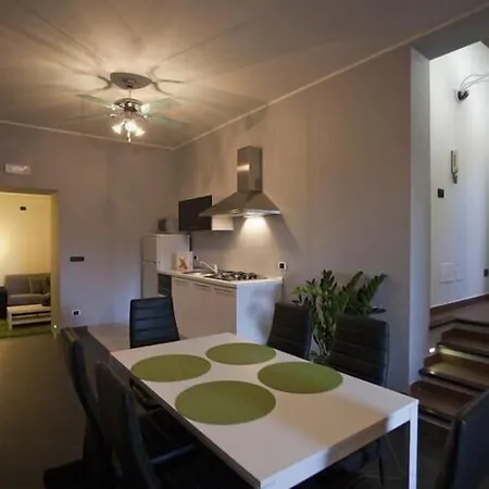 Appartamento Homehotels 4*